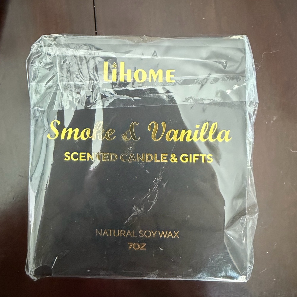 New LiHome Smoke & Vanilla Scented Candle for Dad. - Picture 2 of 5